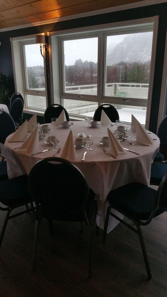 Aalesund Airport Hotel Ytterland Εξωτερικό φωτογραφία