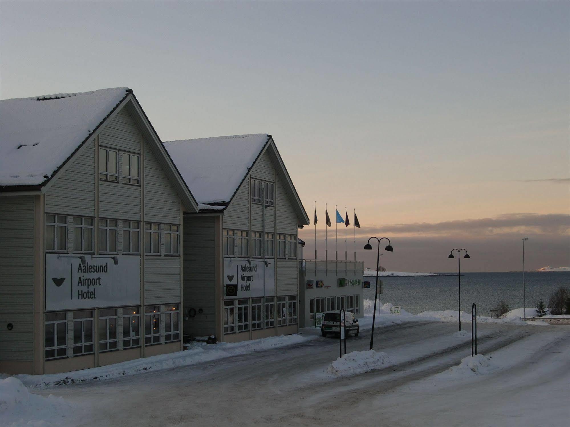 Aalesund Airport Hotel Ytterland Εξωτερικό φωτογραφία